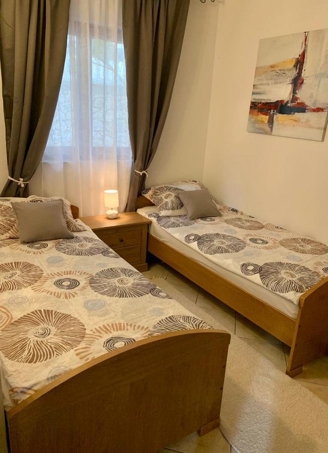 Villa Mira โตรกีร์ ภายนอก รูปภาพ