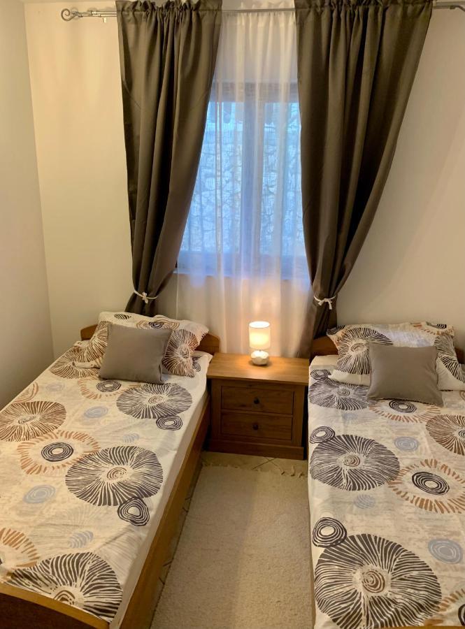 Villa Mira โตรกีร์ ภายนอก รูปภาพ